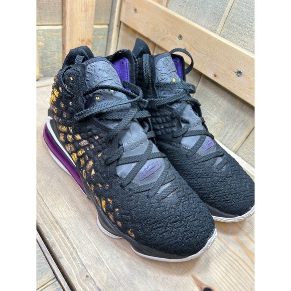 Lakers 2019 Nike LeBron 17 Black White Eggplant Amarillo BQ3177-004 US10.5